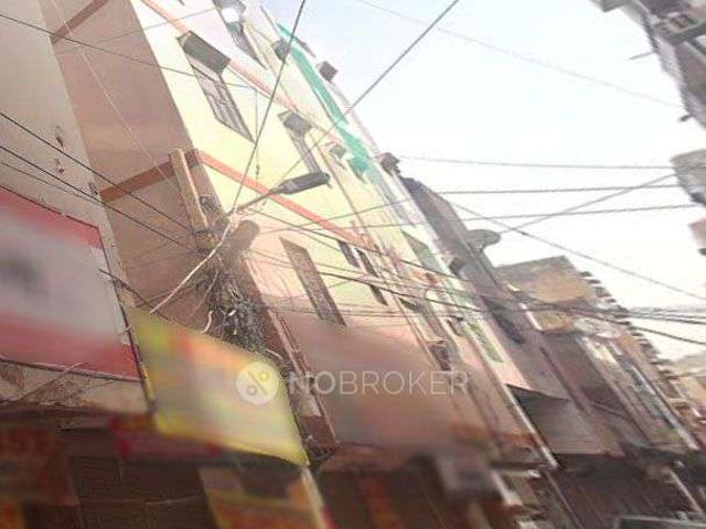 House for sale in West Delhi, Deri