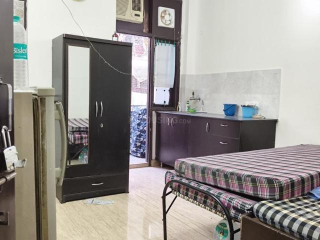 Flat for rent in South Delhi, Deri