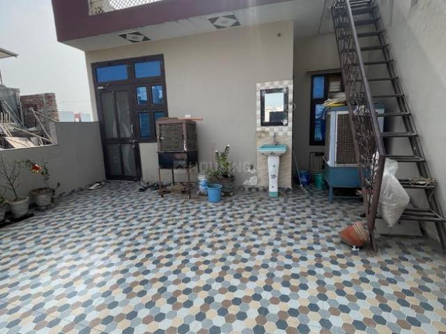 Flat for rent in Sheetla Colony-Block C, Gurugram