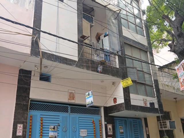 Flat for rent in South West Delhi, Deri