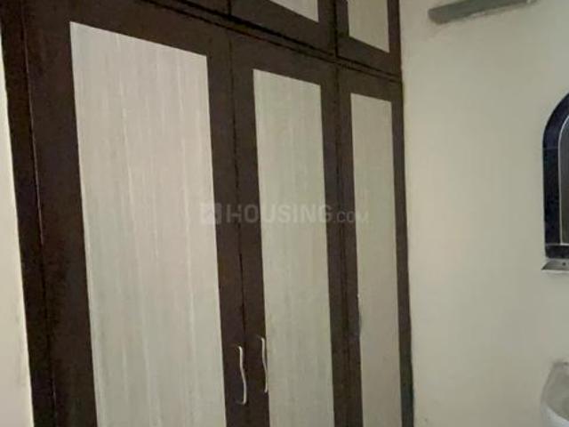 Flat for rent in South Delhi, Deri