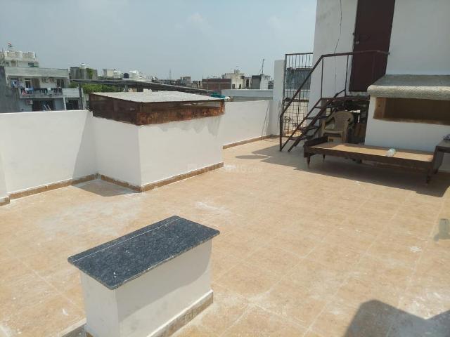 Flat for rent in South Delhi, Deri