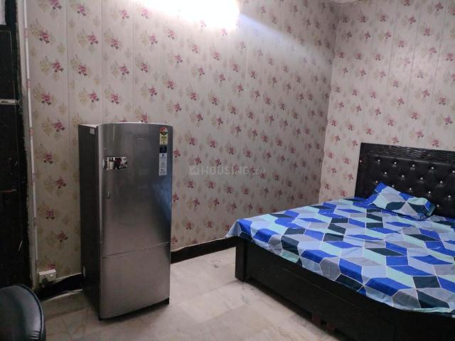 Flat for rent in West Delhi, Deri