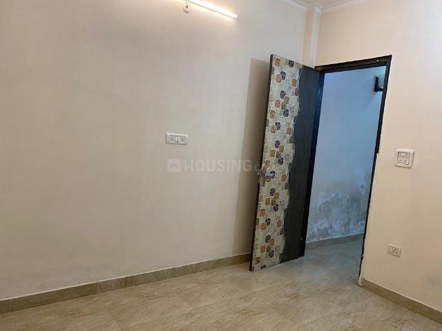 Flat for rent in Deri