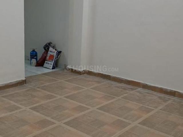 Flat for rent in Deri