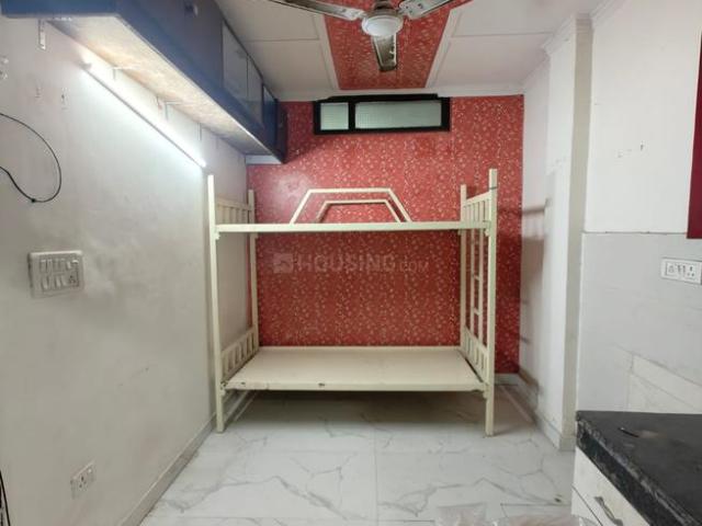 Flat for rent in Deri