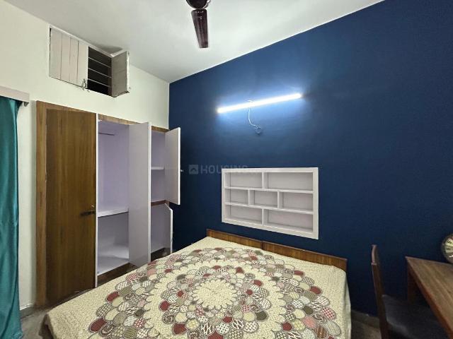 Flat for rent in South Delhi, Deri