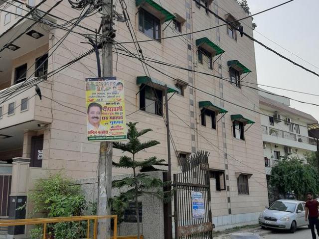 Flat for rent in North Delhi, Deri