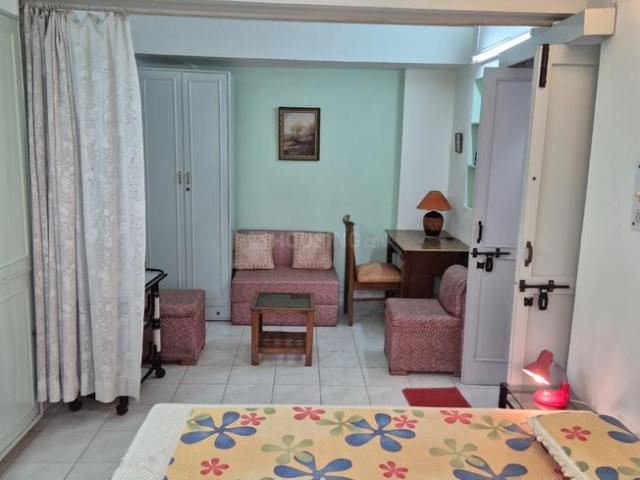 Flat for rent in South Delhi, Deri