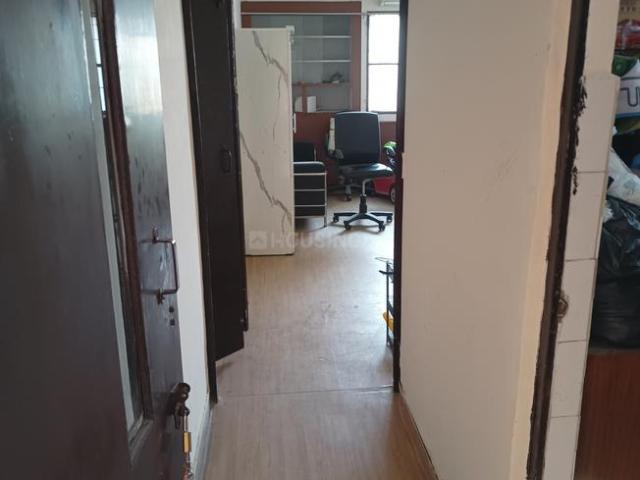 Flat for rent in South West Delhi, Deri