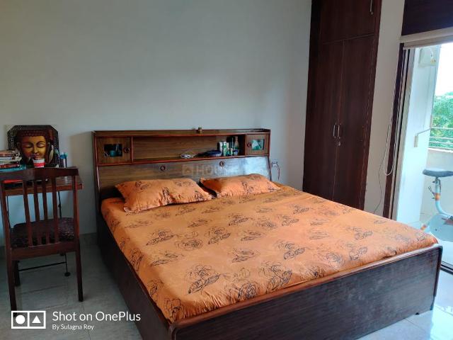 Flat for rent in Deri