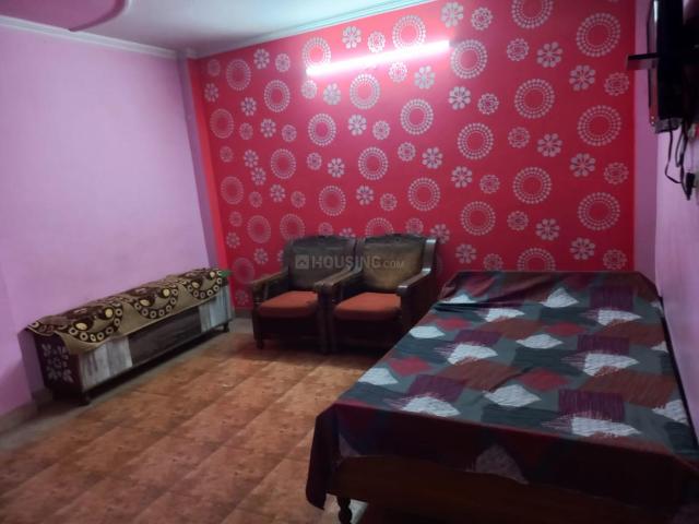 Flat for rent in East Delhi, Deri