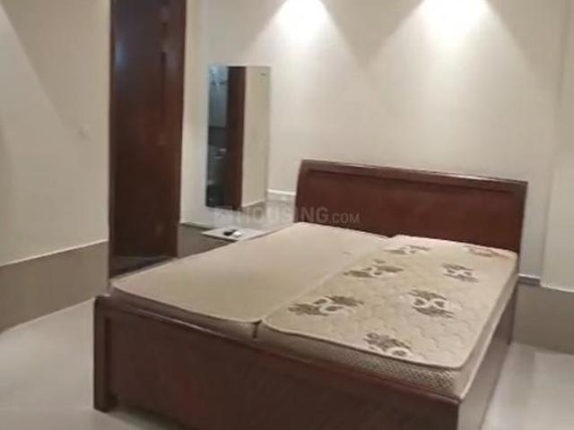 Flat for rent in Deri