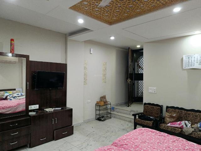 Flat for rent in Deri