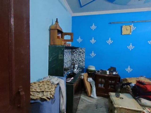 Flat for rent in East Delhi, Deri