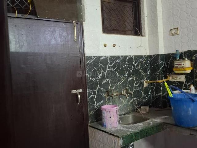 Flat for rent in East Delhi, Deri