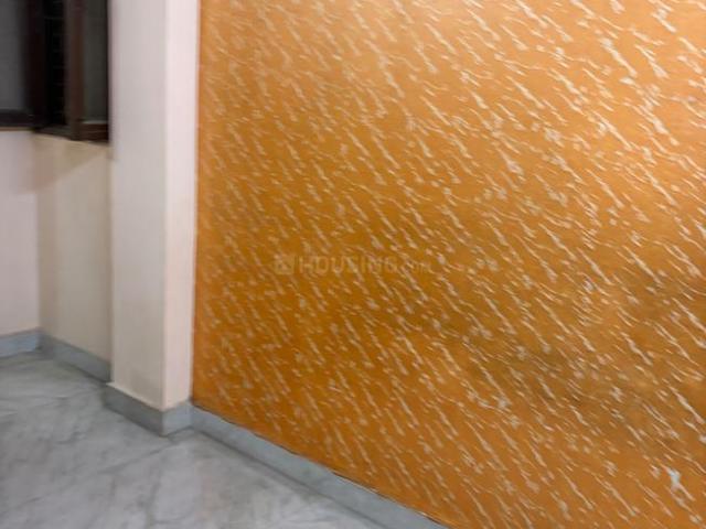 Flat for rent in East Delhi, Deri