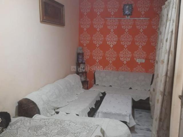 Flat for rent in East Delhi, Deri