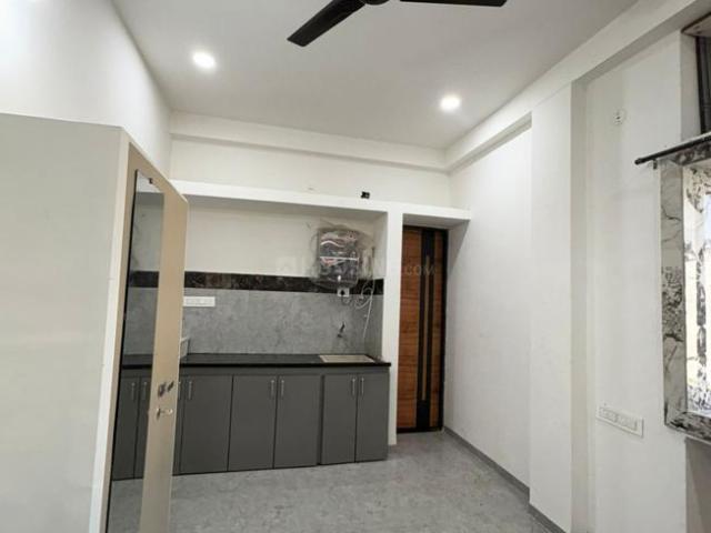 Flat for rent in Madya