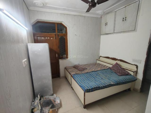 Flat for rent in South Delhi, Deri