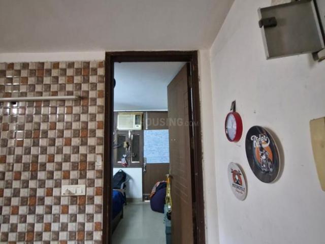 Flat for rent in South Delhi, Deri