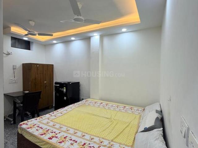 Flat for rent in South Delhi, Deri