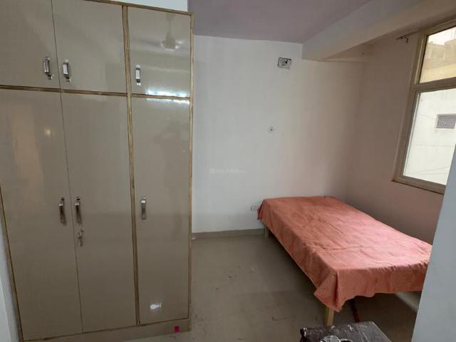Flat for rent in East Delhi, Deri