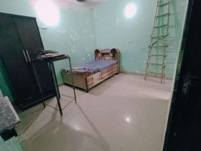Flat for rent in East Delhi, Deri