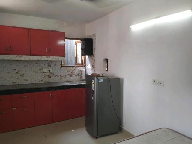 Flat for rent in Mayur Vihar, Delhi