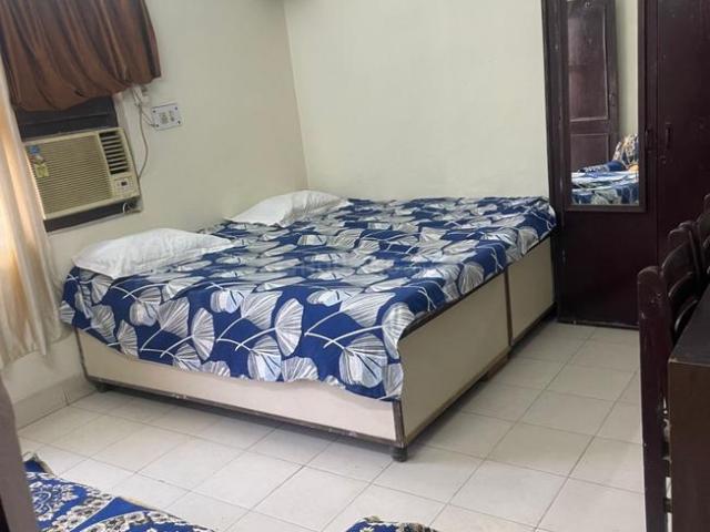 Flat for rent in North Delhi, Deri