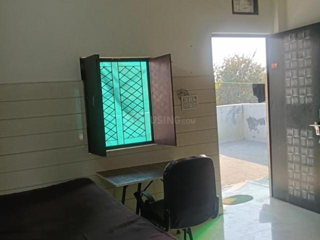 Flat for rent in North Delhi, Deri
