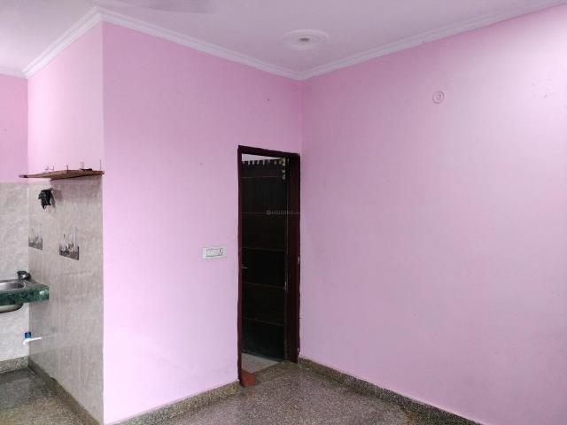 Flat for rent in South West Delhi, Deri