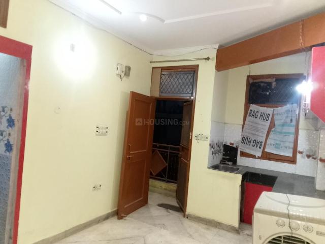 Flat for rent in West Delhi, Deri