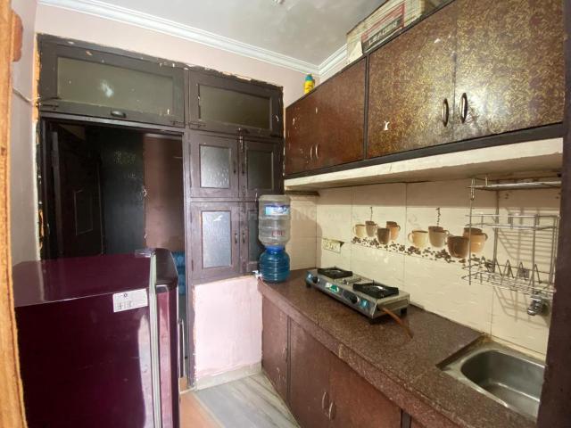 Flat for rent in West Delhi, Deri