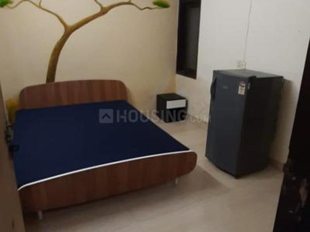 Flat for rent in South Delhi, Deri