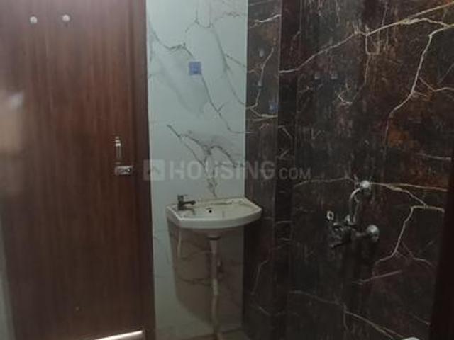 Flat for rent in East Delhi, Deri