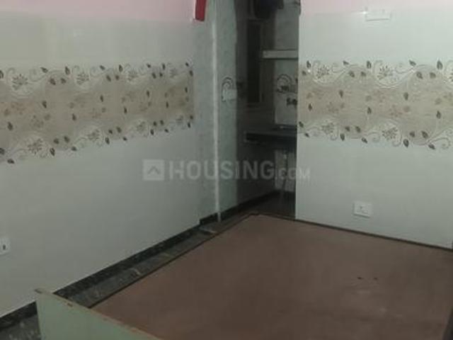 Flat for rent in East Delhi, Deri