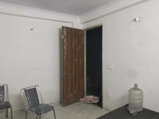 Flat for rent in East Delhi, Deri