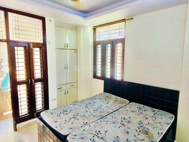 Flat for rent in New Ashok Nagar, Delhi