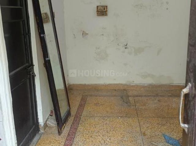 Flat for rent in West Delhi, Deri