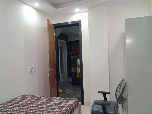 Flat for rent in West Delhi, Deri