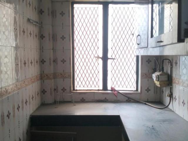 Flat for rent in West Delhi, Deri