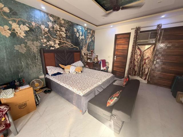 Flat for rent in West Delhi, Deri