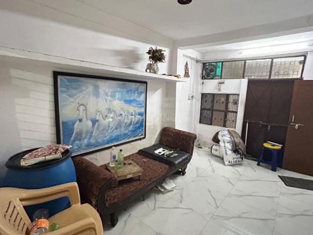Flat for rent in Madya