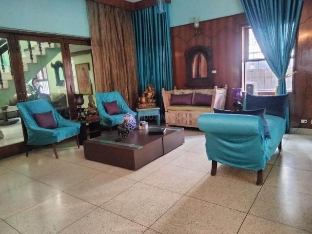 Flat for rent in South Delhi, Deri