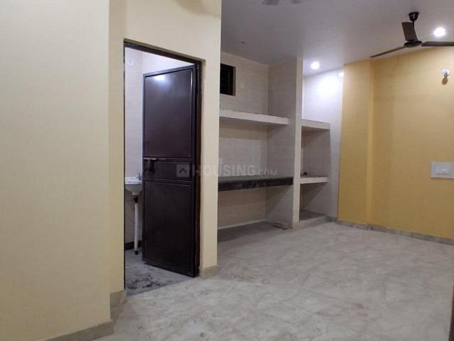Flat for rent in Deri
