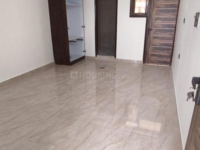 Flat for rent in South Delhi, Deri