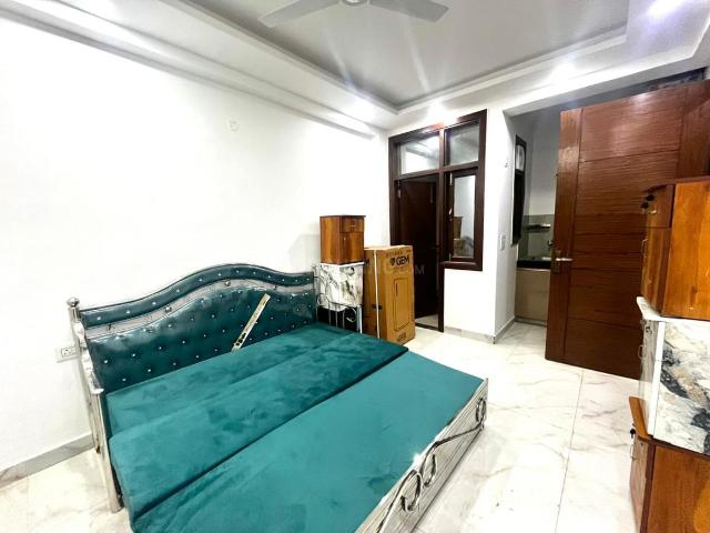 Flat for rent in South Delhi, Deri