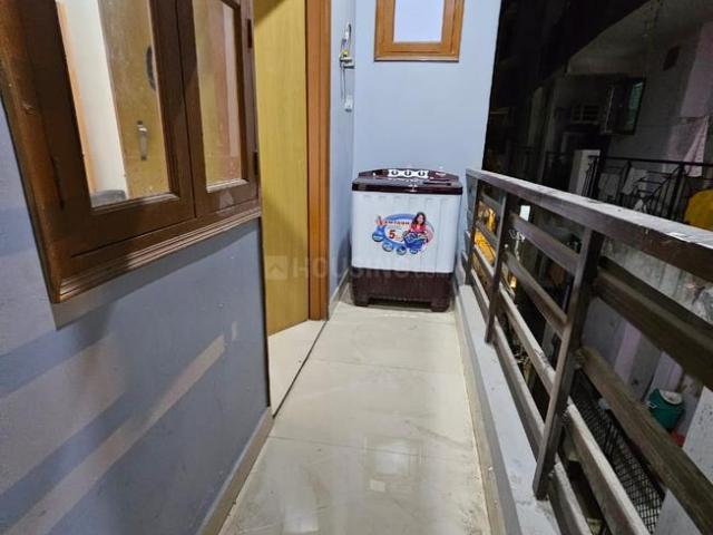 Flat for rent in South Delhi, Deri