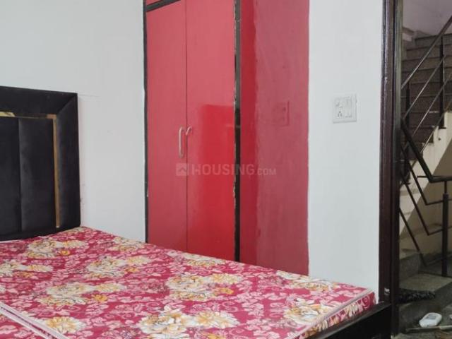 Flat for rent in South Delhi, Deri